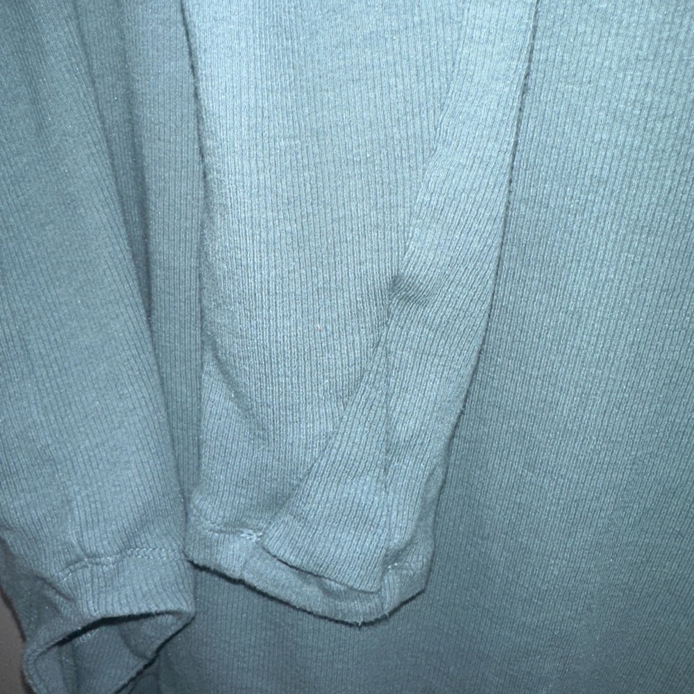 Athleta Ribbed Open Back Long Sleeve Top Teal Size Large Soft Athleisure Lounge - Picture 3 of 6